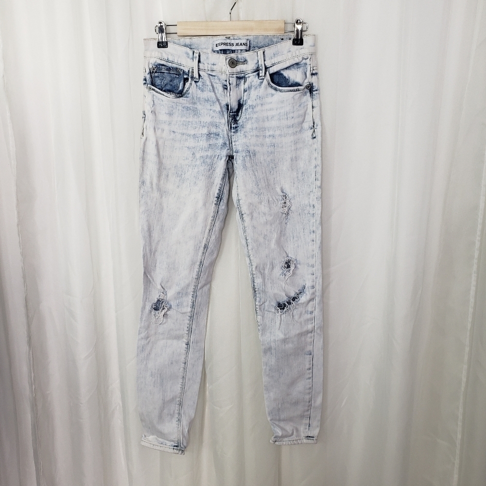 Express Mia jeans mid-rise acid wash distressed destroyed white blue wash size 2
